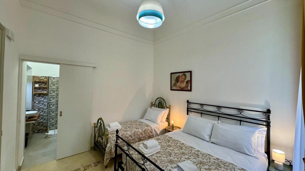 Civico 43 Hotel Месина Екстериор снимка