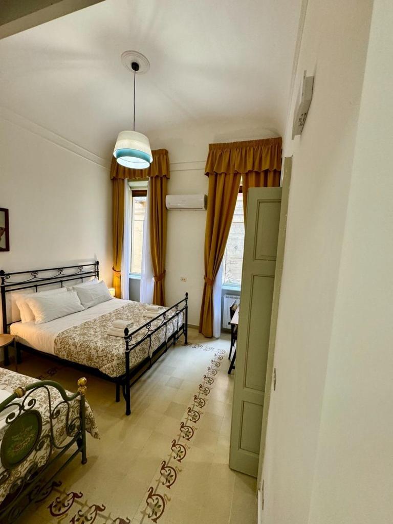 Civico 43 Hotel Месина Екстериор снимка